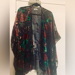 VINTAGE STEVIE VELVET KIMONO